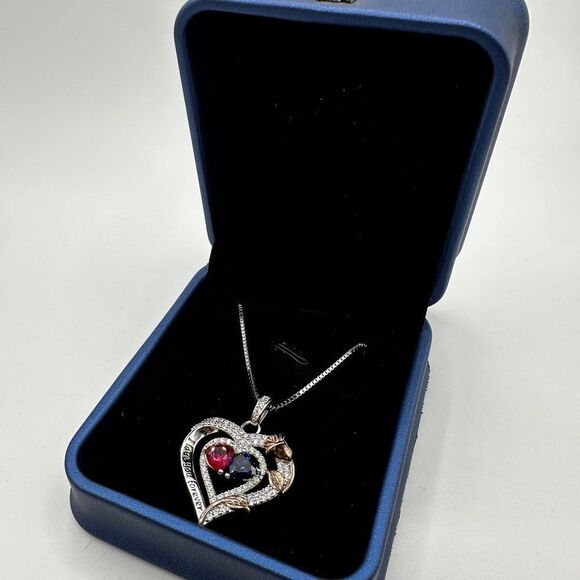 NIB Sterling silver, possibly gold plated, heart necklace with cz diamonds! - Picture 13 of 13